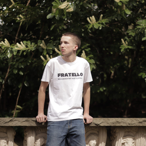 FRATELLO “WE LISTEN WE DON’T JUDGE” T-shirt