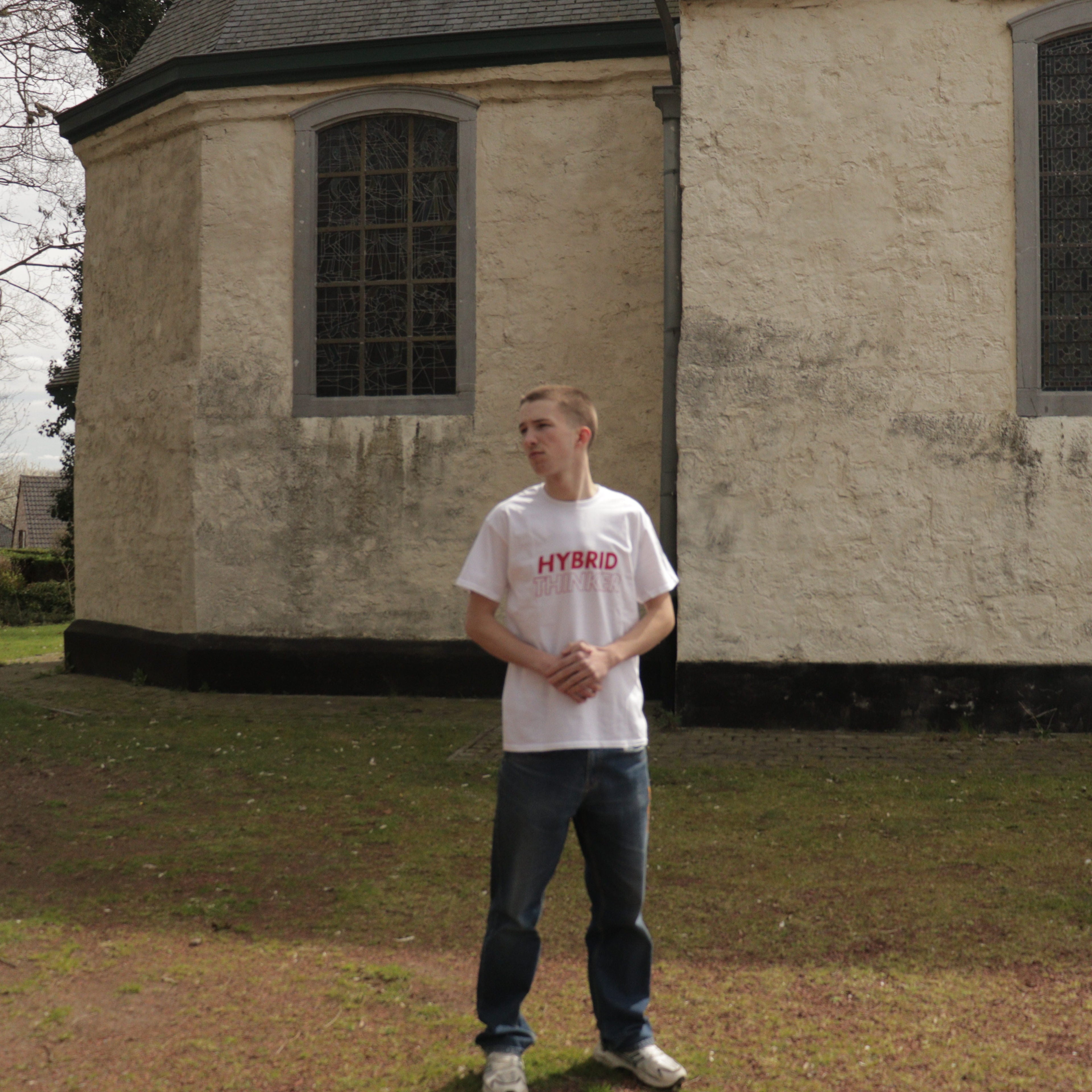 HYBRID THINKER T-shirt